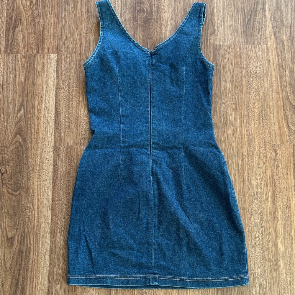 90s Vintage Guess Blue Denim Apparel - Picture 4 of 10